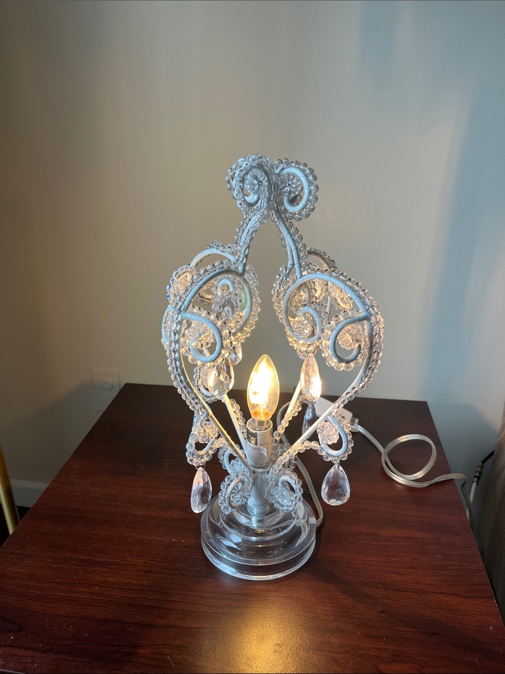 White Beaded Heart Accent Table Lamp with Crystal Drops